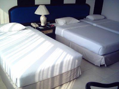 Maxx Hotel